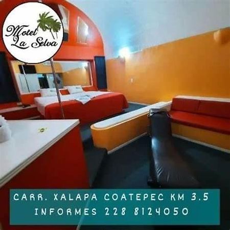 La Selva Auto Hotel Adults Only Ксалапа Екстериор снимка