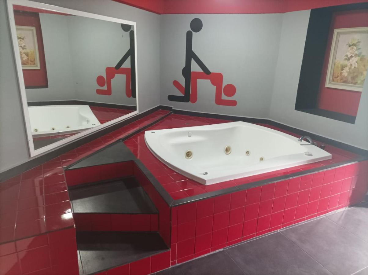 La Selva Auto Hotel Adults Only Ксалапа Екстериор снимка